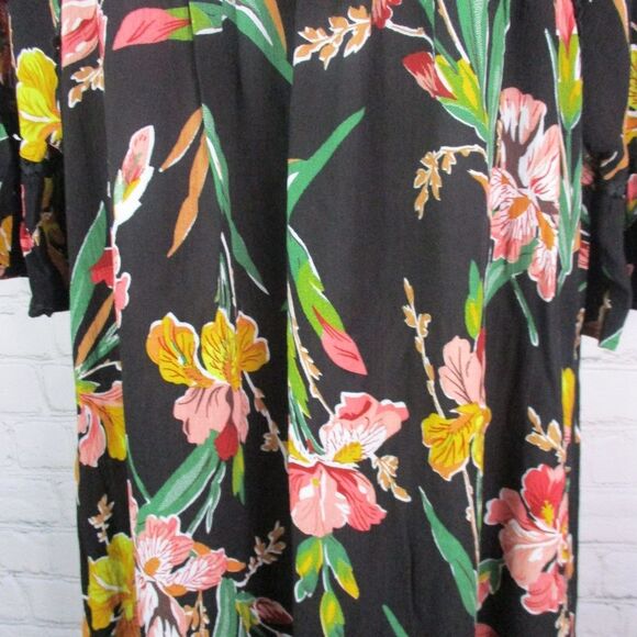 Flirty Floral Print Ruffle Beach Vacation Tropical Dress - Picture 2 of 5